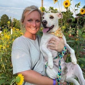 Meet your Posher, Jaye